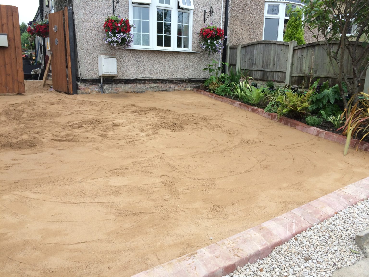 How To Lay A Gravel Driveway GCL Products Blogs