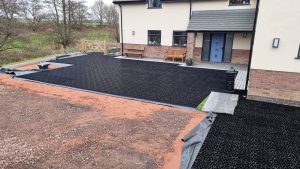 X-Grid Ground Reinforcement Grid can be used with resin bound gravel to complement any style of property