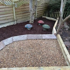 X-Grid Steps And Mulch Area With Sitting Space