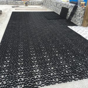 Close Up of Laid X-Grid
