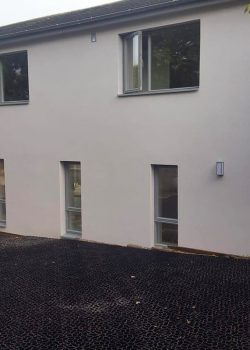 100m² X-Grid Being Installed - Front Of Home
