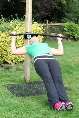 Inverted Row Wide Grip With Fitness Tree On Rubber Grass Mat Inverted Row Wide Grip With Fitness Tree On Rubber Grass Mat