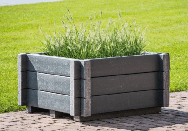 Birley Planter - In Situ