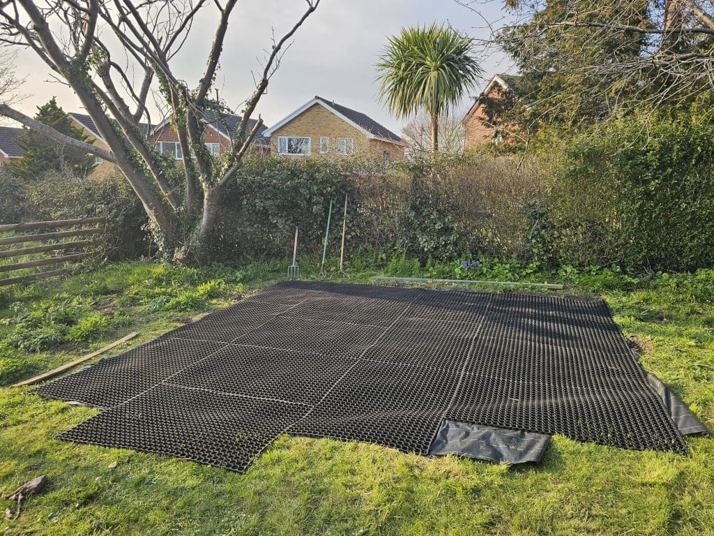 Image #1 from Marinka Jardine